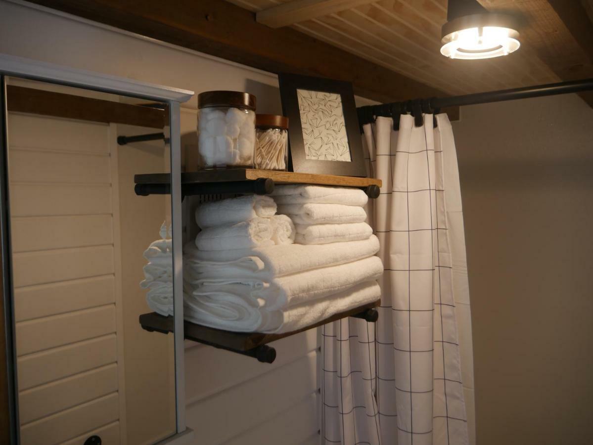 Hygge Tiny Home Hue-Gah Leeds Экстерьер фото